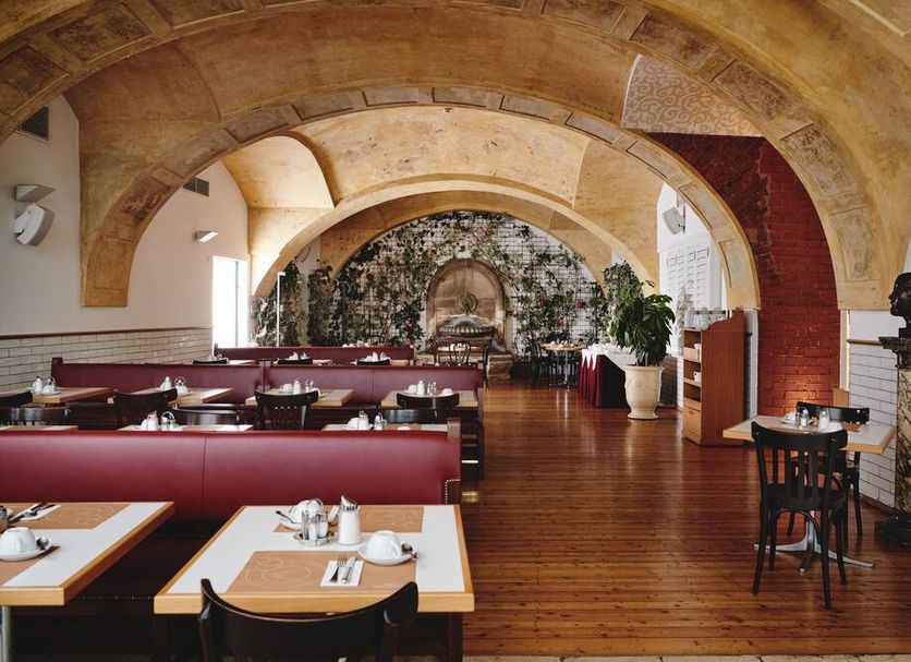 Restaurant Photo