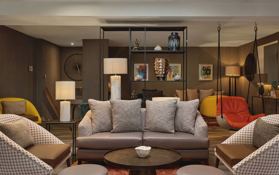 Lounge Photo