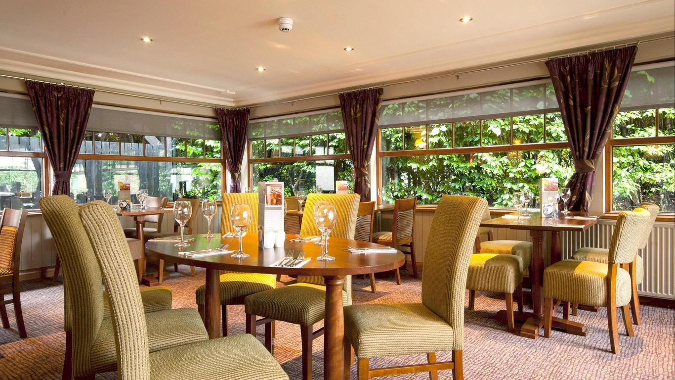 Premier Inn Glasgow Airport