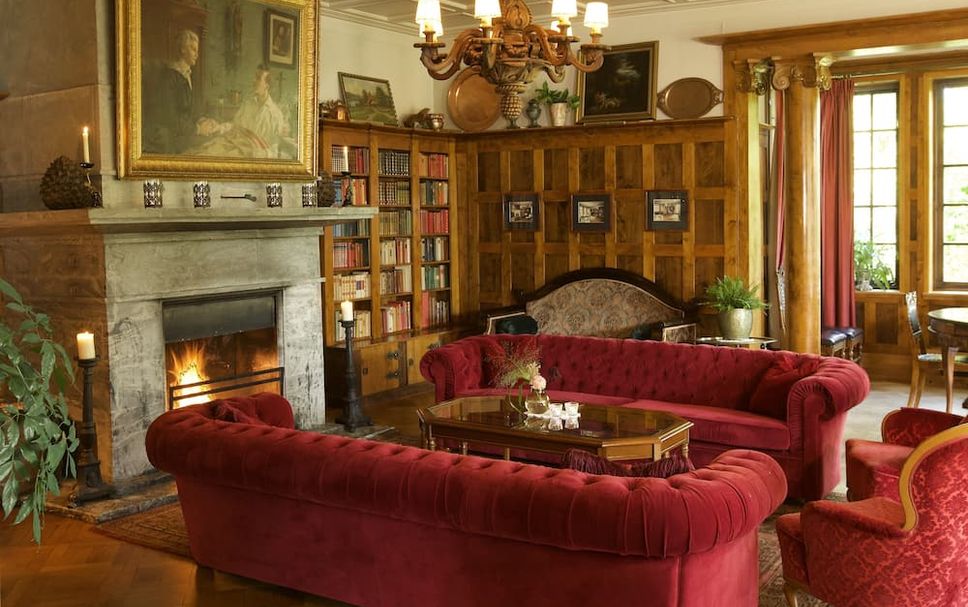 Lounge Photo