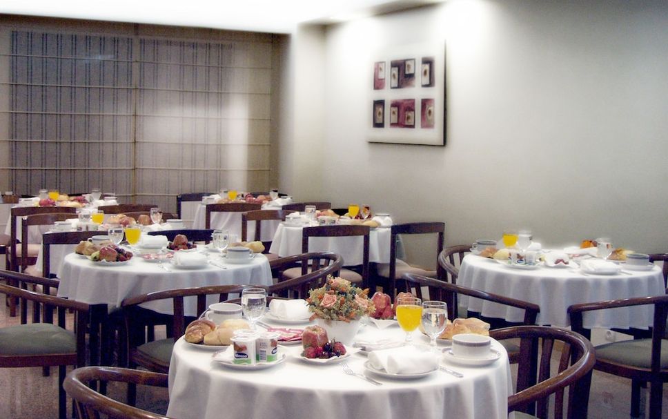Banquet hall Photo