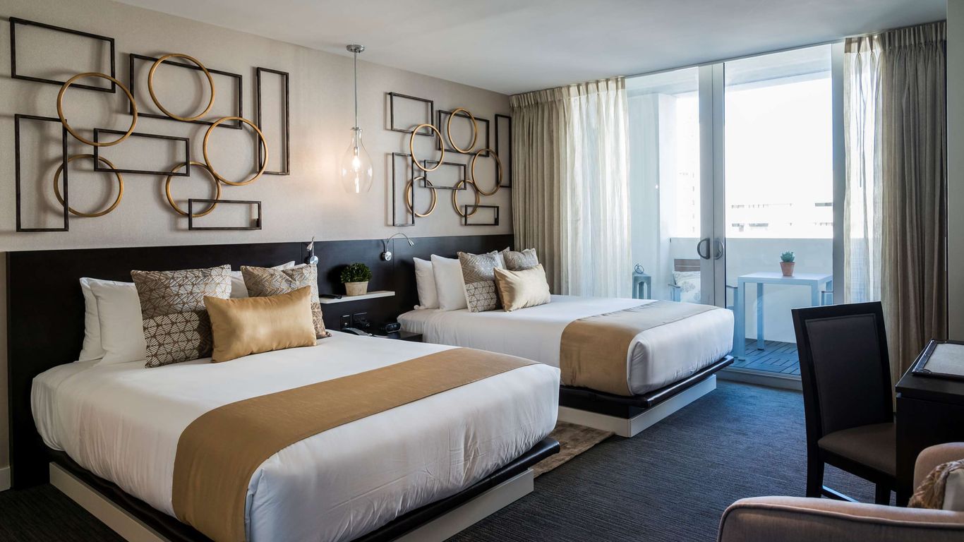 Berkeley Shore Hotel, Miami Beach | HotelsCombined