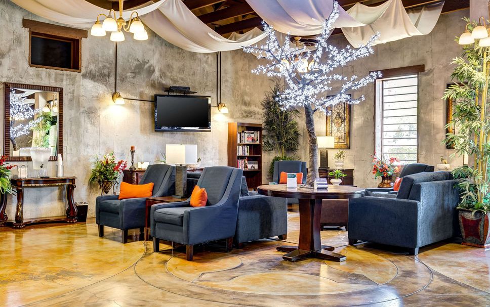 Lounge Photo