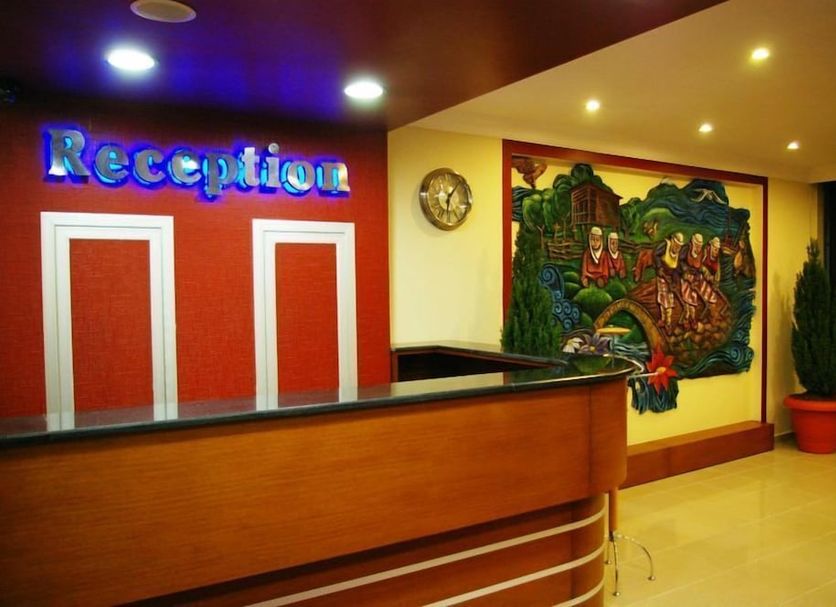 Front desk Photo