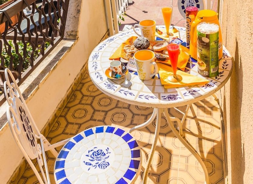 Balcony Photo