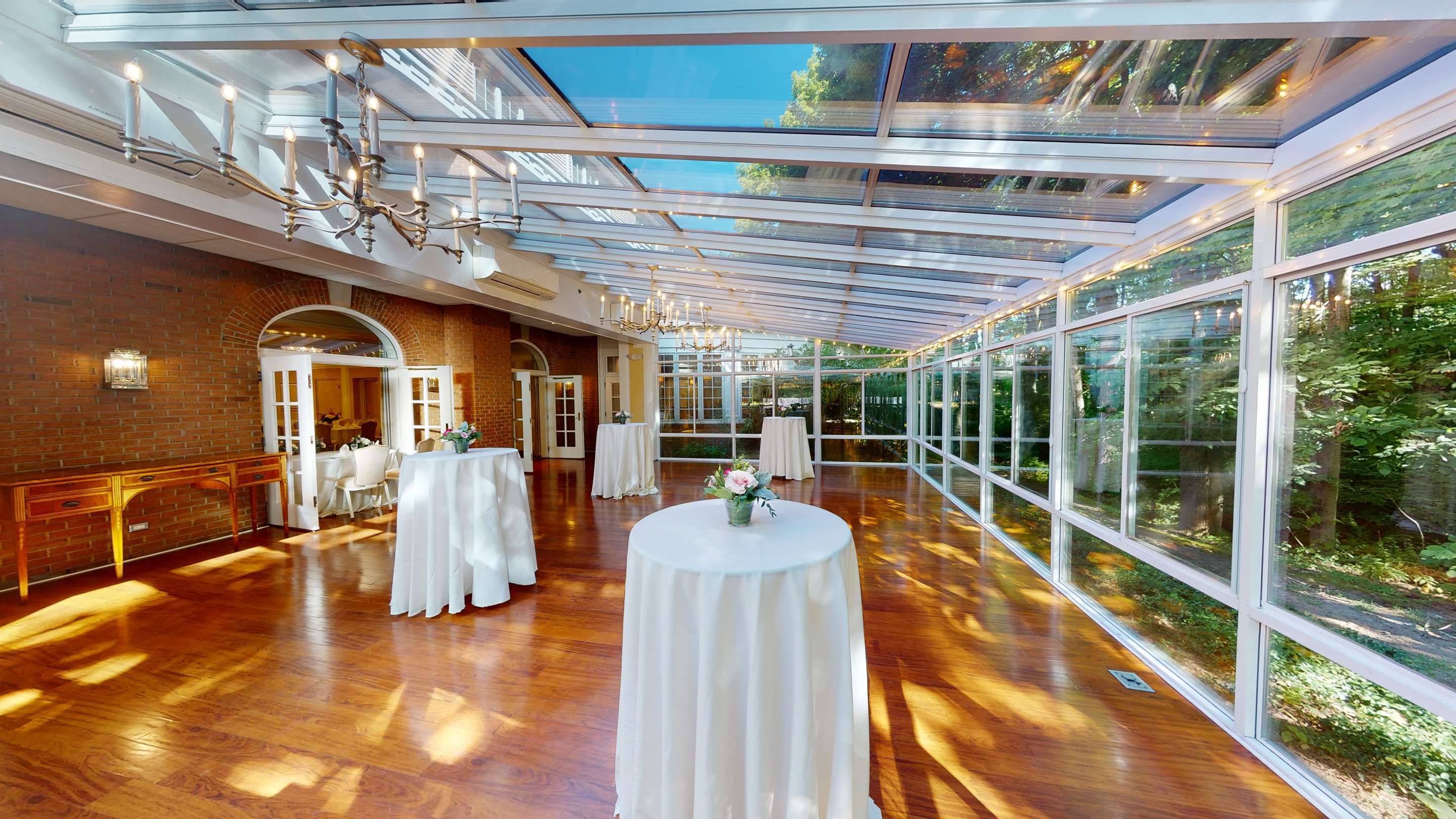 Banquet hall