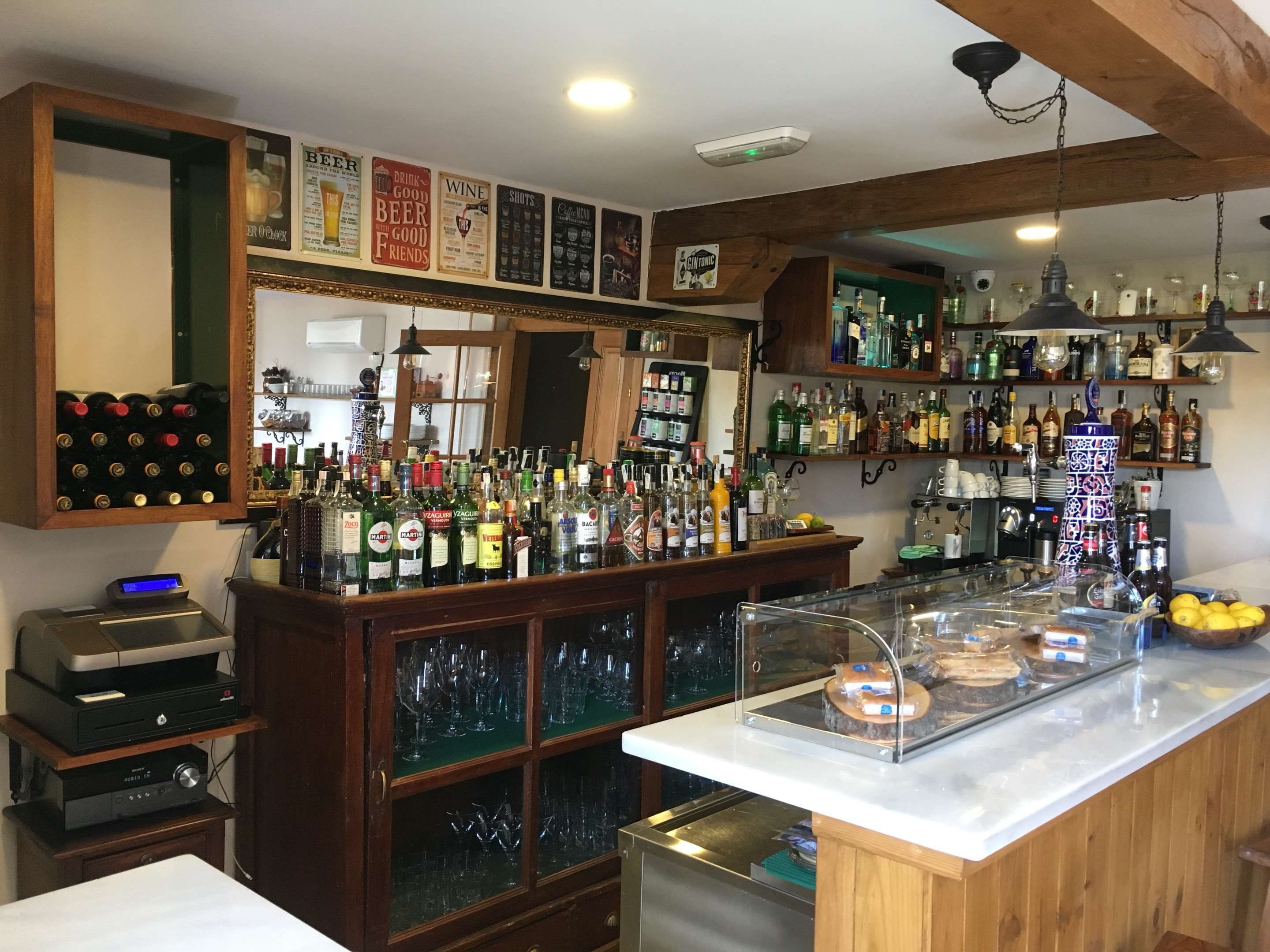 Bar