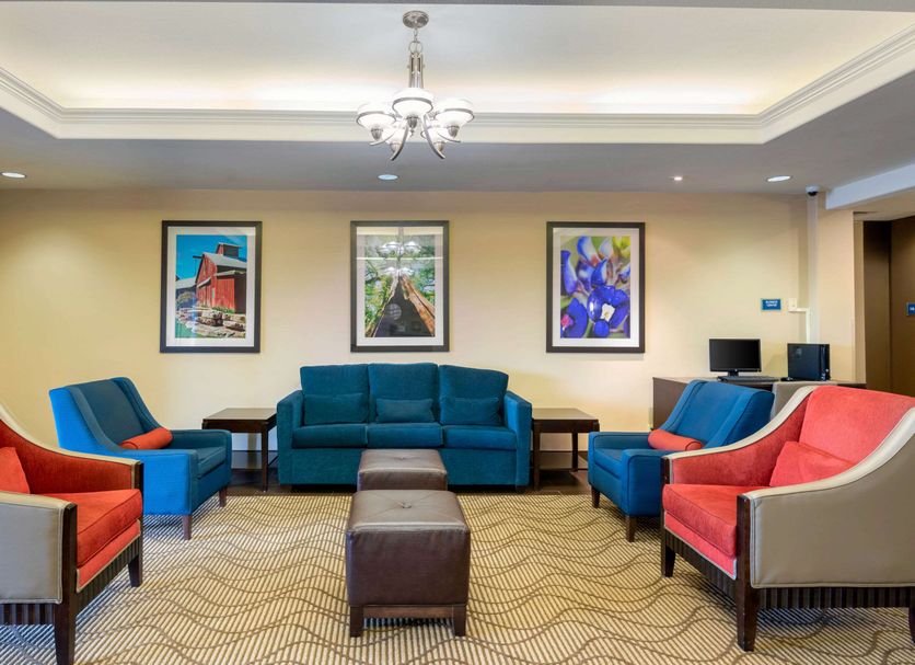 Lounge Photo
