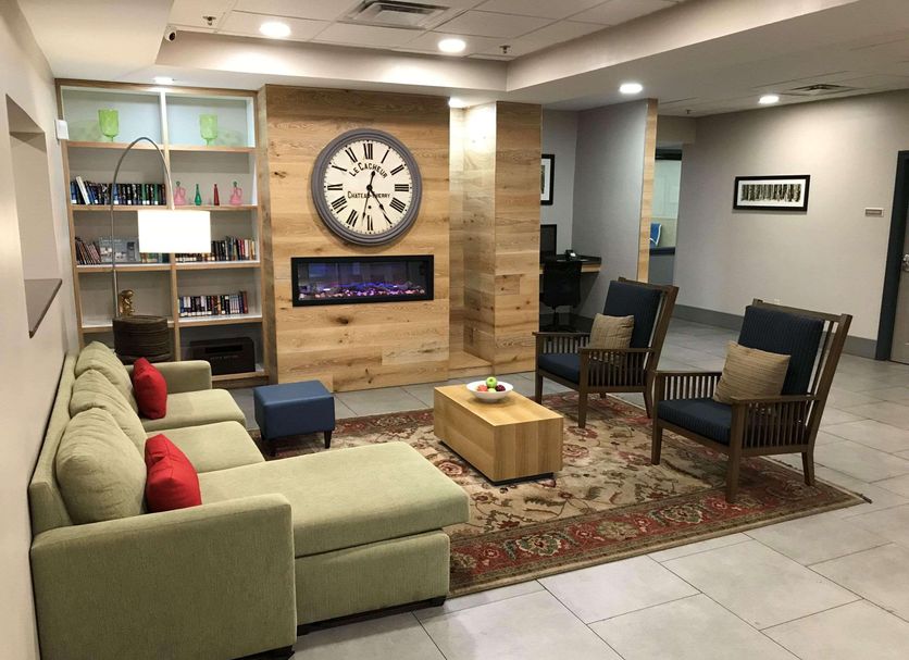 Lounge Photo