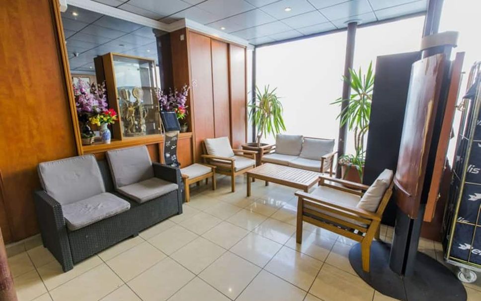 Lounge Photo