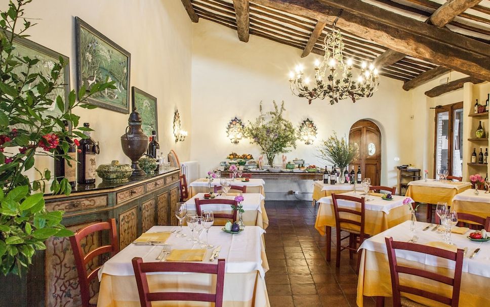 Restaurant Photo