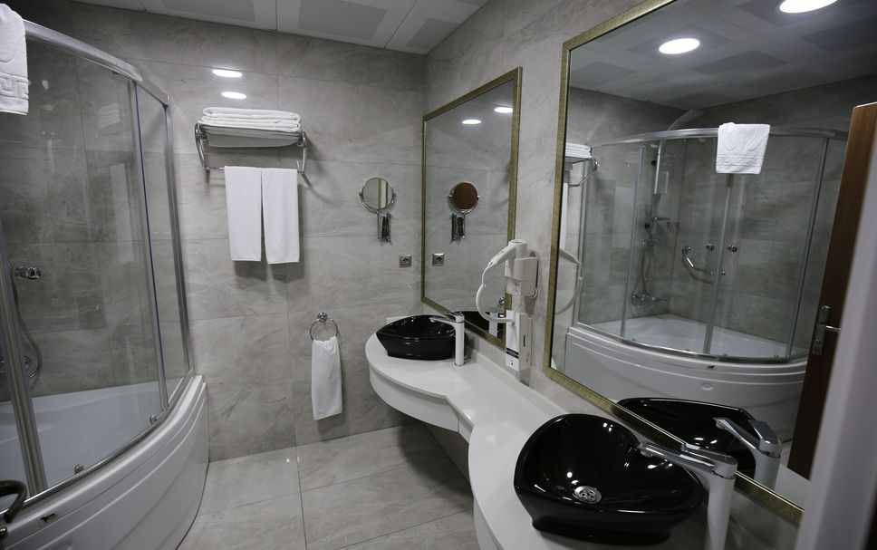 Bathroom Photo
