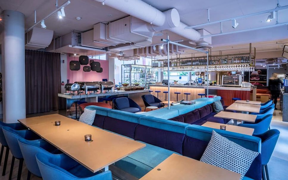 Restaurant Photo