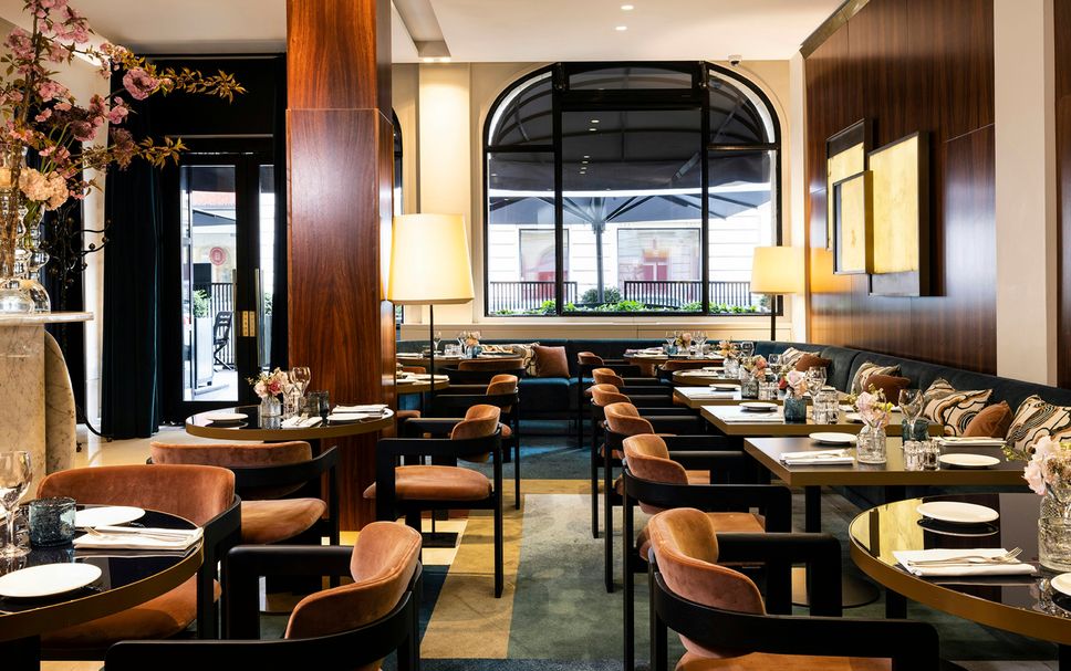 Restaurant Photo