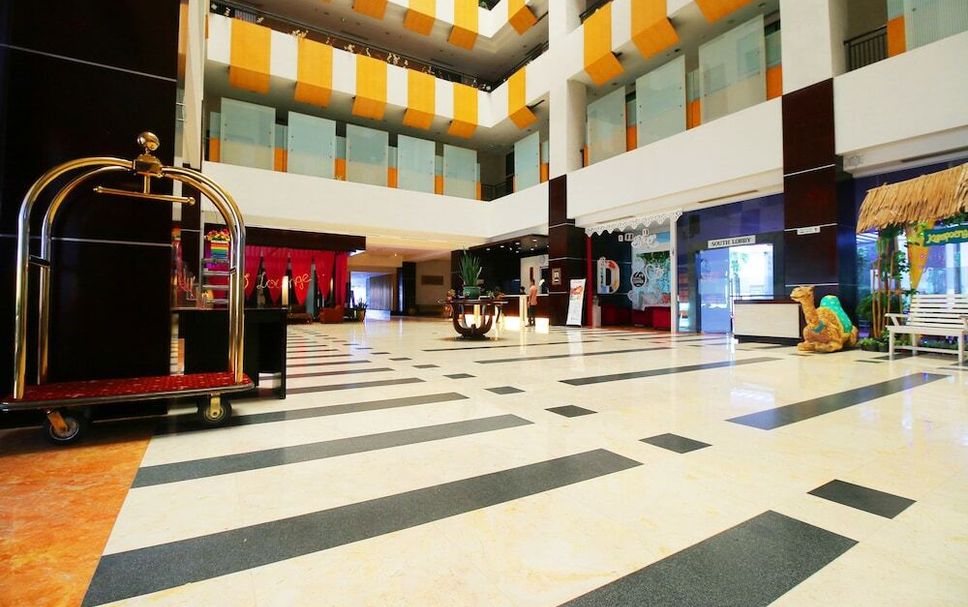 Lobby Photo