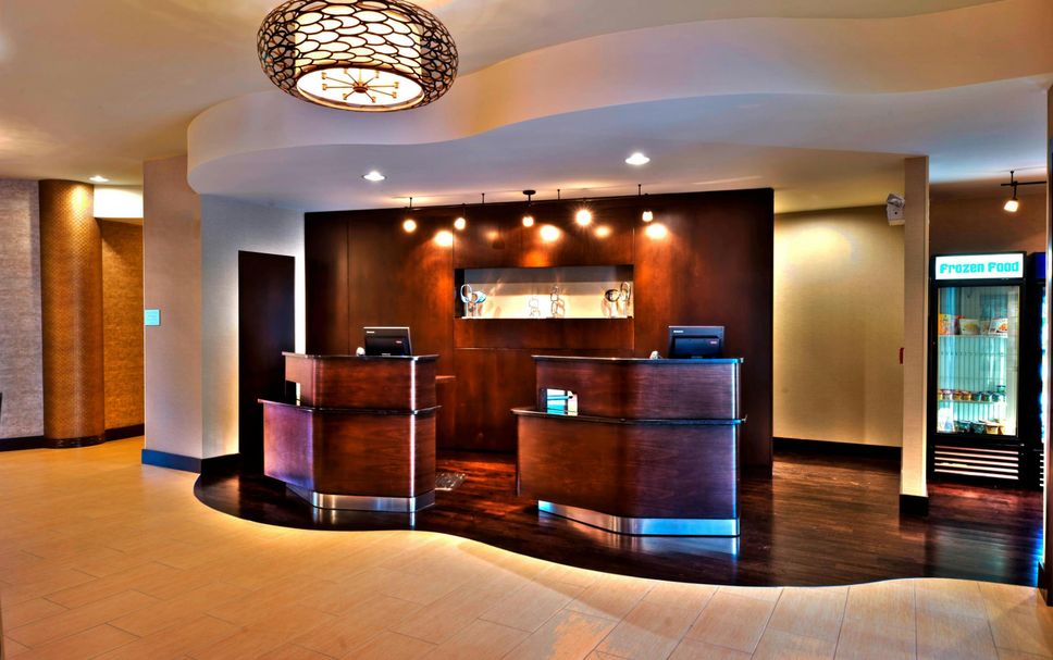 Front desk Photo
