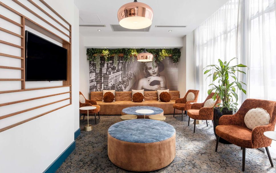 Lounge Photo