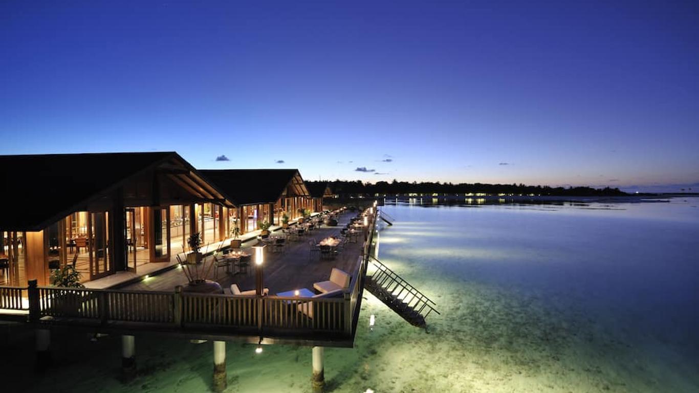 Paradise Island Resort & Spa