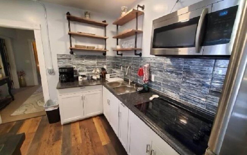 Kitchen Photo