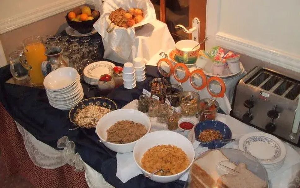 Buffet Photo