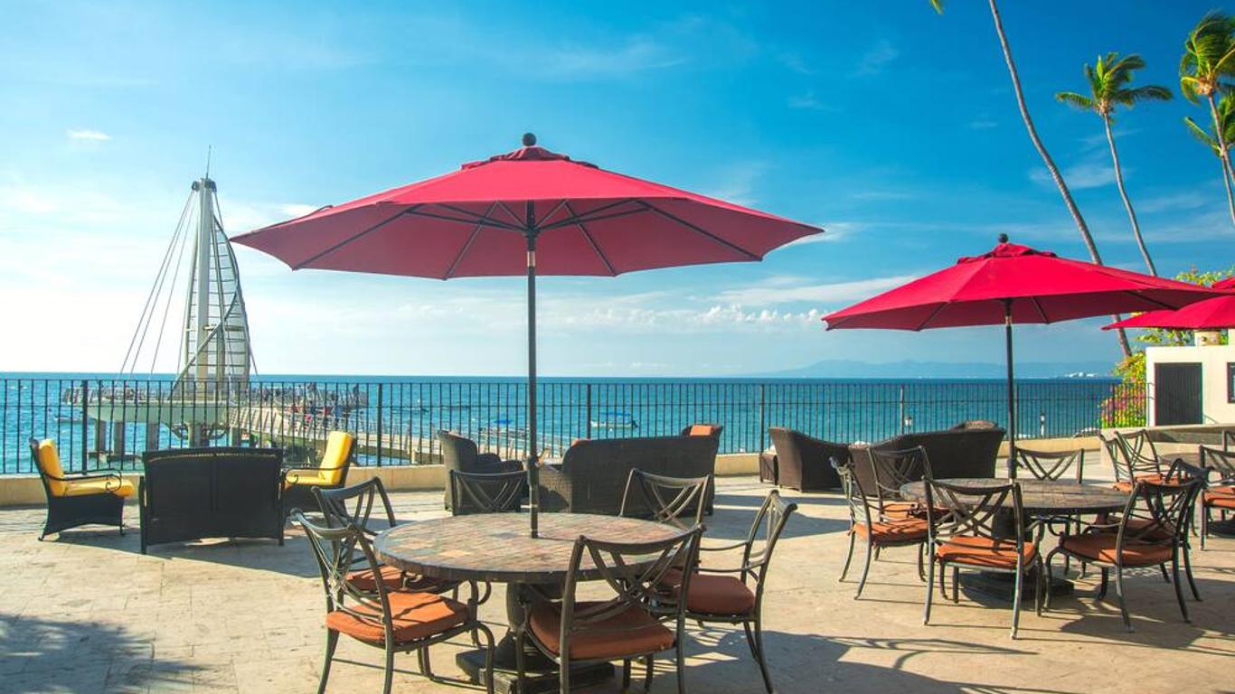 Hotel Delfin Pv Beach Resort