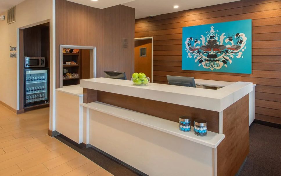 Front desk Photo