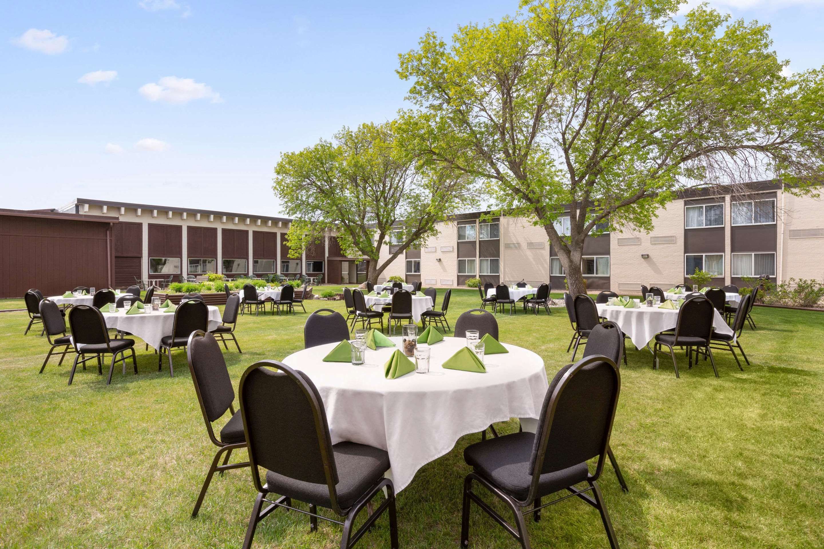Banquet hall
