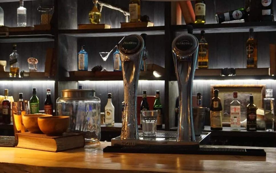 Bar Photo
