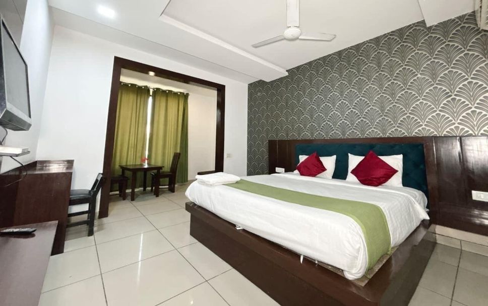Bedroom Photo