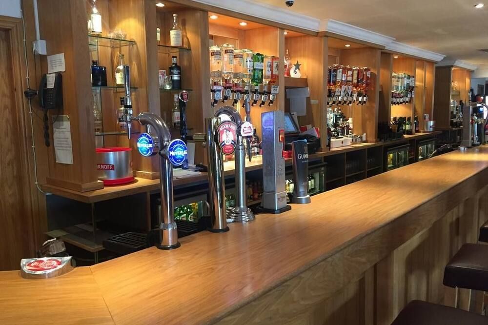 Bar Photo