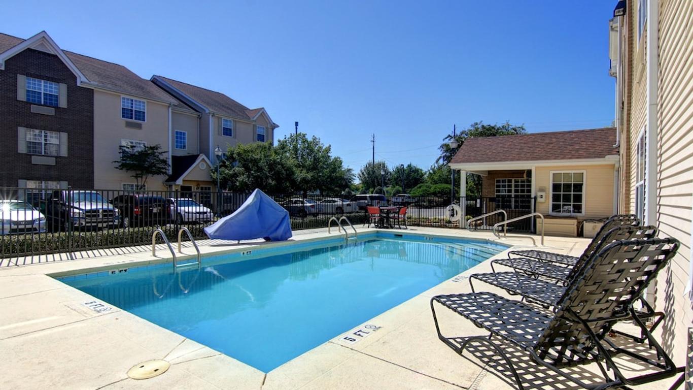 Home Towne Suites - Montgomery