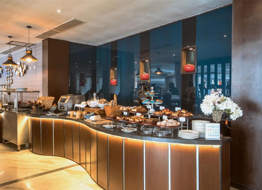 Buffet Photo