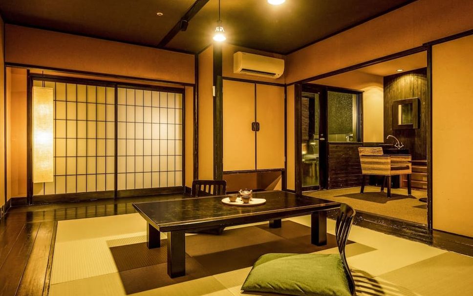 Dining room Photo