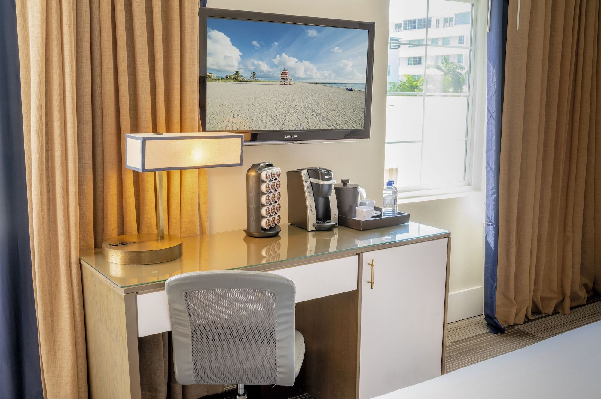 Room amenity