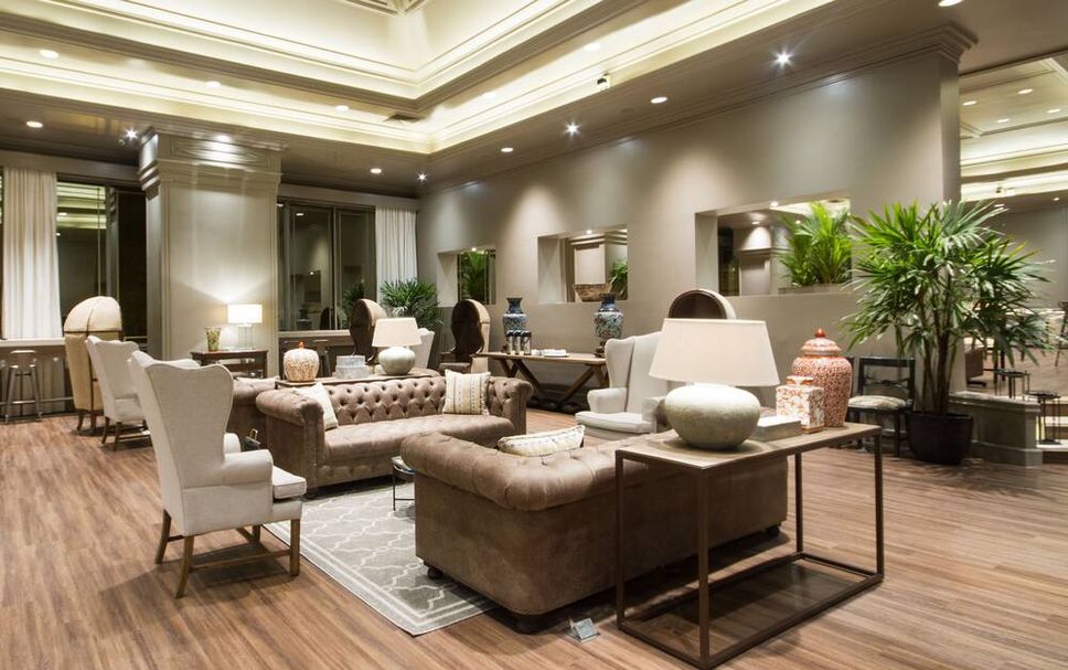 Lounge Photo