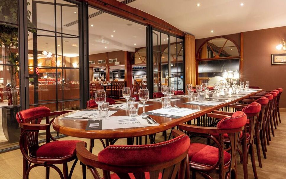 Restaurant Photo