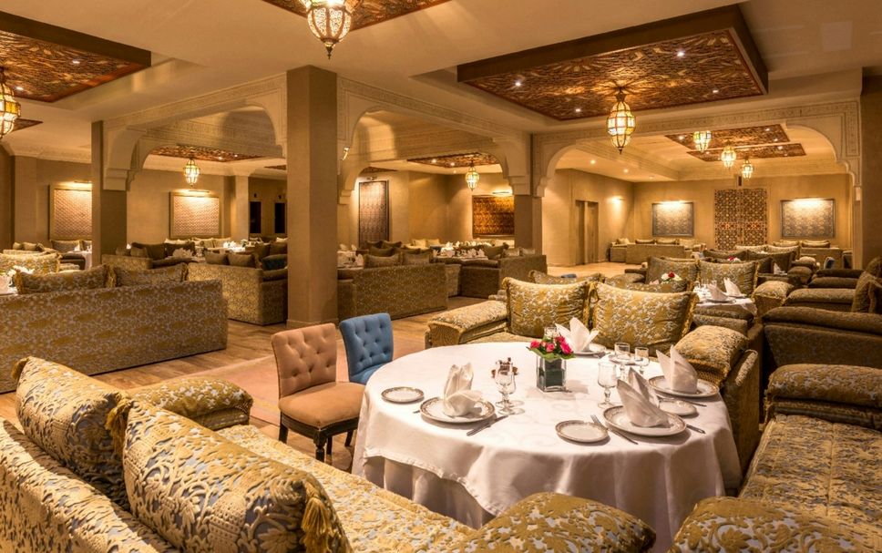 Restaurant Photo