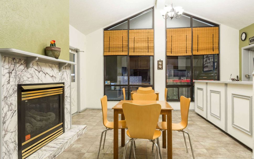 Kitchen Photo