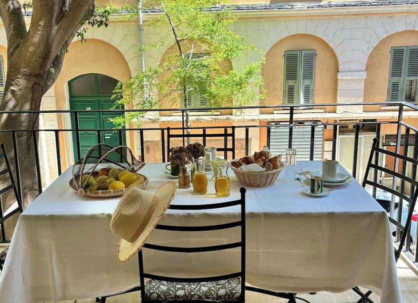 Balcony Photo