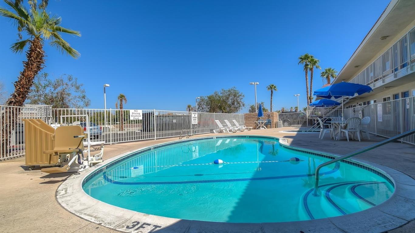 Motel 6 Palm Springs-Rancho Mirage