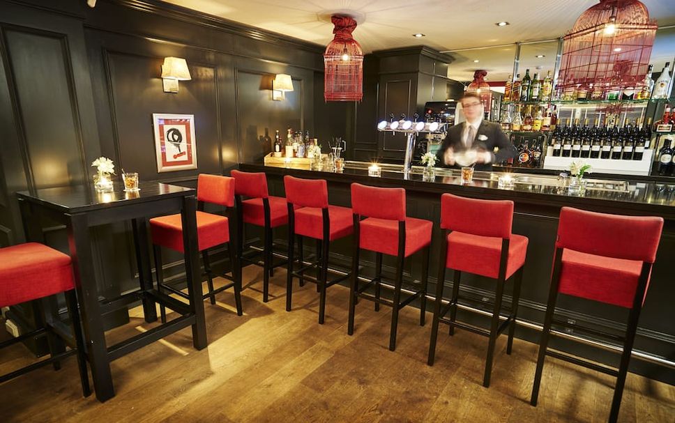 Bar Photo