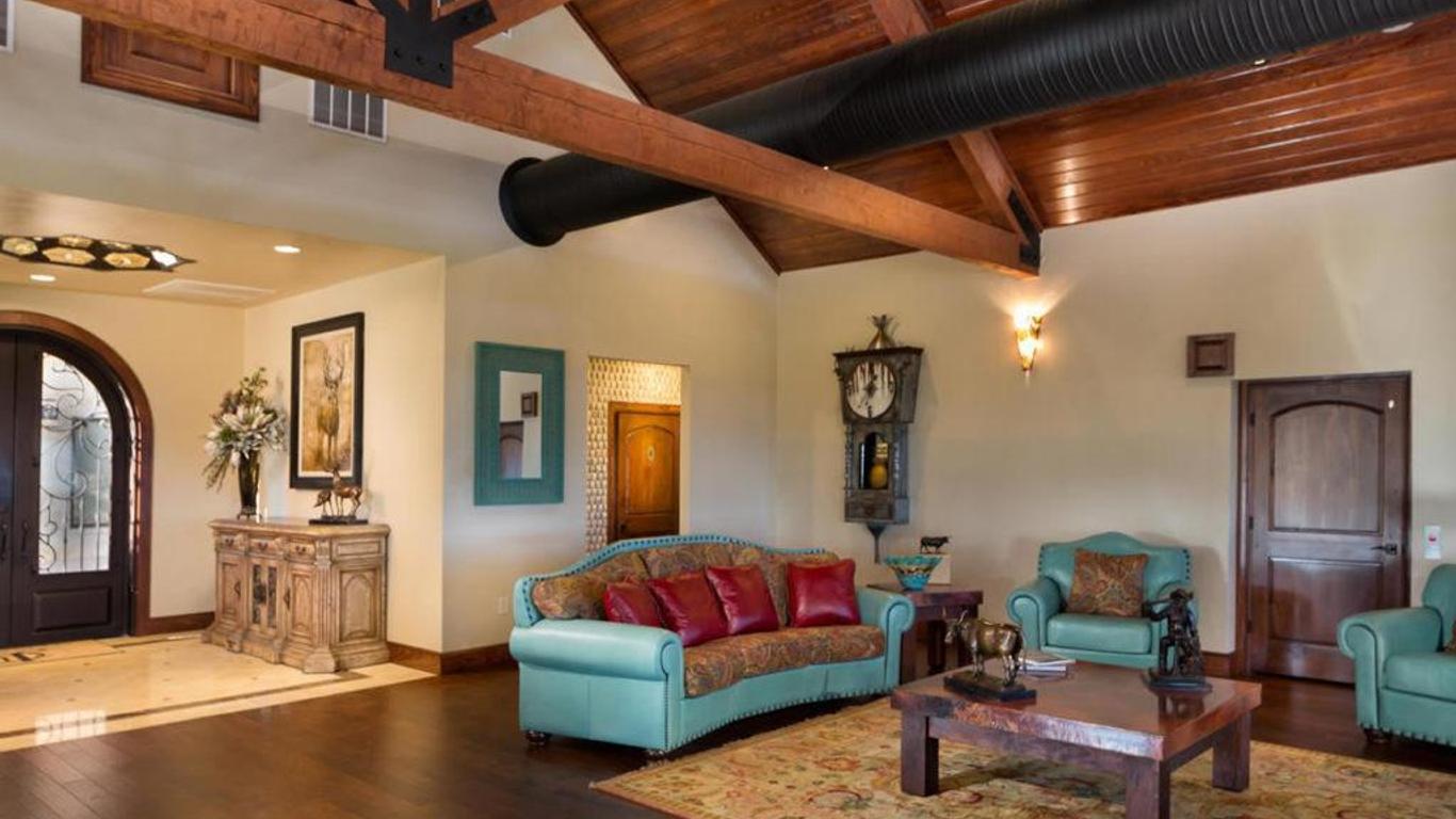 The Jl Bar Ranch, Resort & Spa