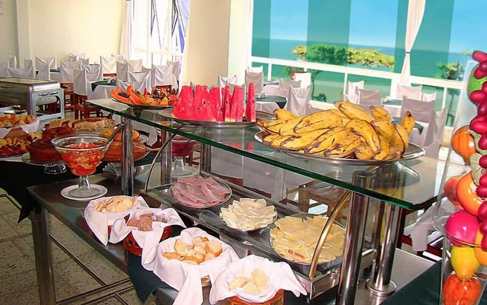 Buffet Photo