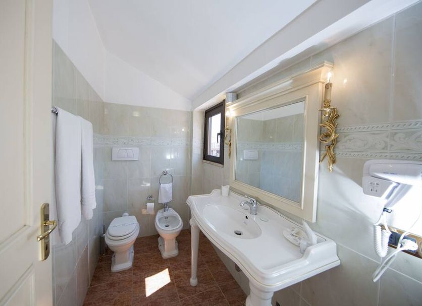 Bathroom Photo