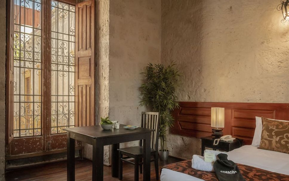 Dining room Photo