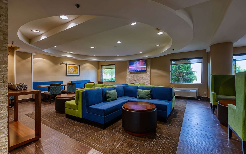 Lounge Photo