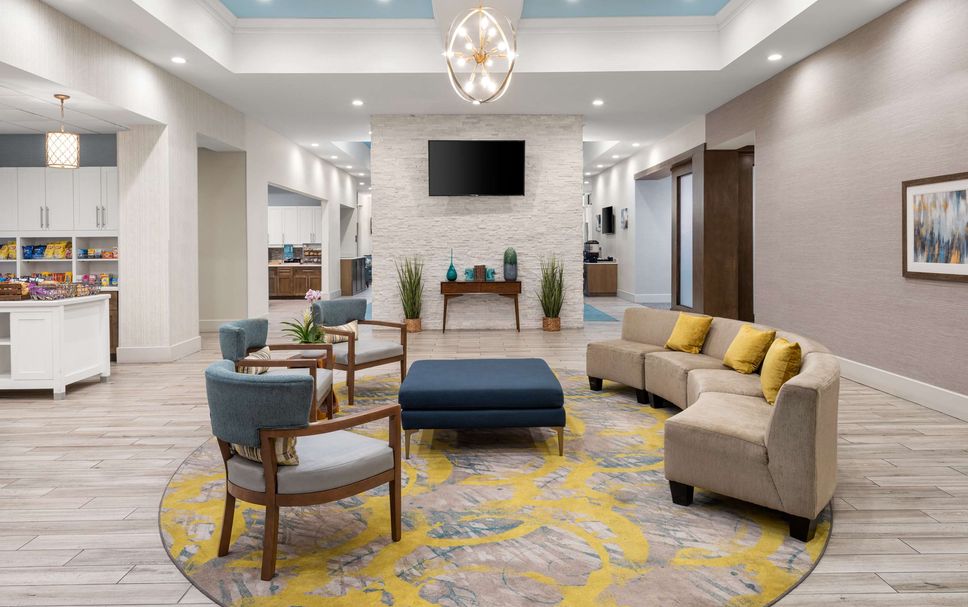 Lounge Photo