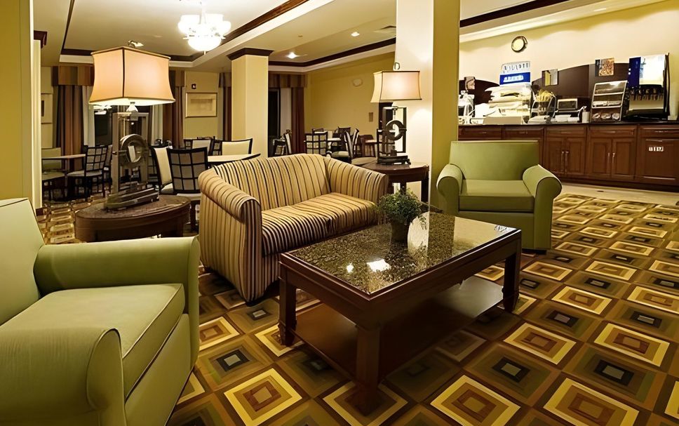Lounge Photo