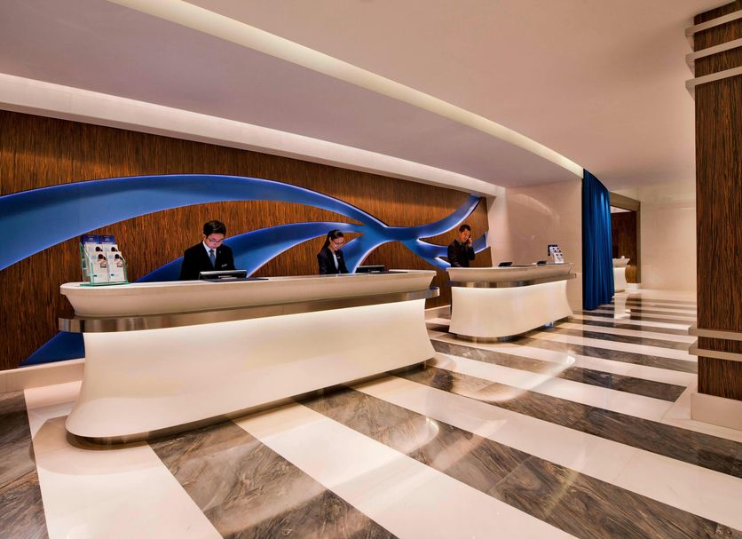 Front desk Photo