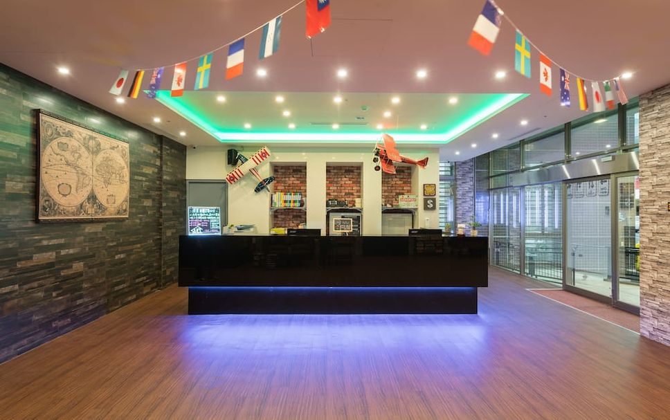 Front desk Photo